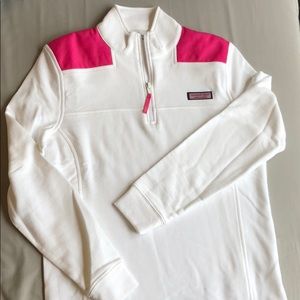Vineyard Vines quarter zip sweatshirt